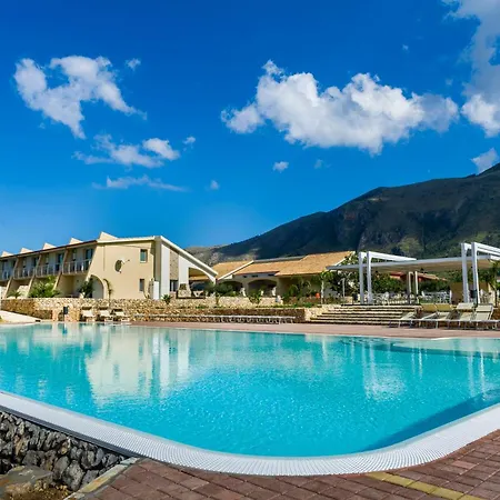 别墅 Borgo Aranci - Unifamiliare Ibiscus 08 卡斯泰拉马莱
