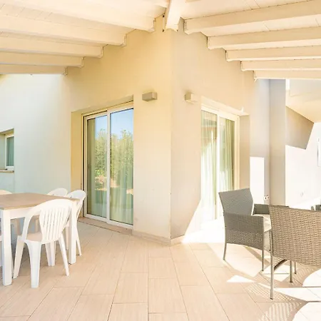 Borgo Aranci - Unifamiliare Ibiscus 08 * 卡斯泰拉马莱