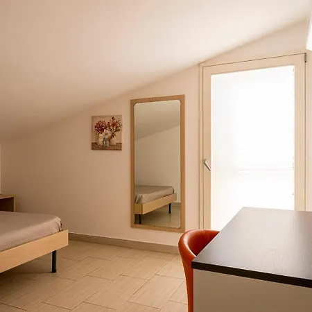 Borgo Aranci - Unifamiliare Ibiscus 08 卡斯泰拉马莱