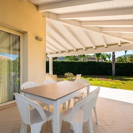 Borgo Aranci - Unifamiliare Ibiscus 08 * 卡斯泰拉马莱